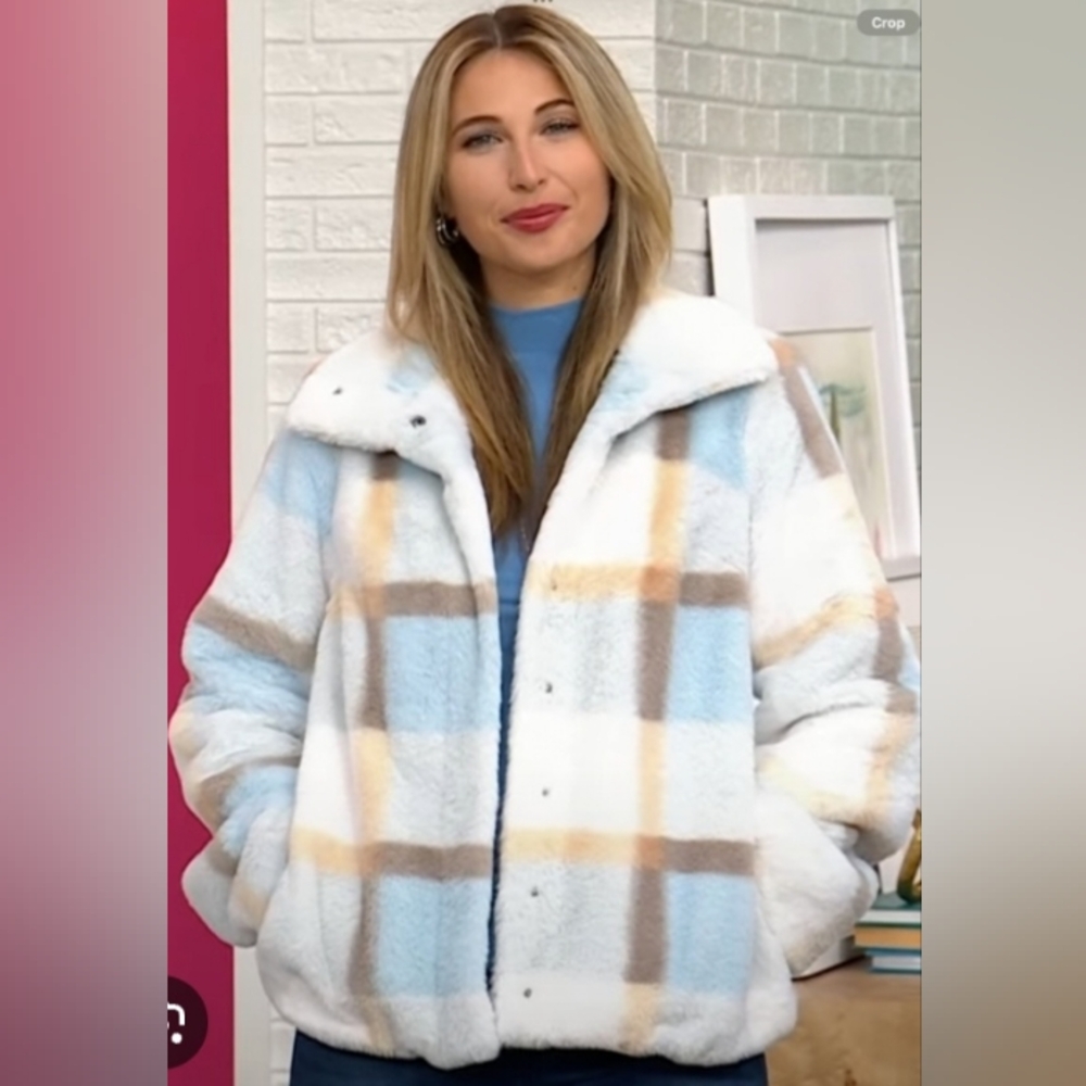 Small Colleen Lopez Faux Fur Jacket In Ice Blue Plaid- Soft, Warm & Breathable - Picture 10 of 16